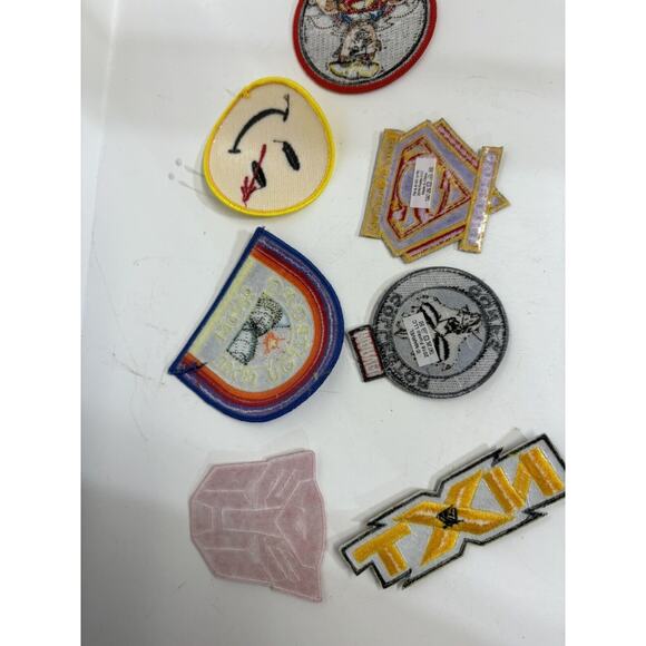 Funko MARVEL DC COLLECTOR CORPS Box Goonies Transformers Iron On Patches (7) - Picture 5 of 8